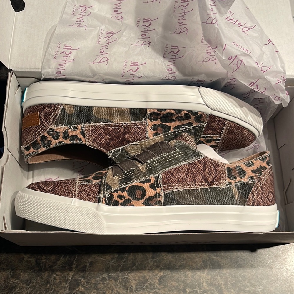 Brand New Women’s Blowfish Shoe